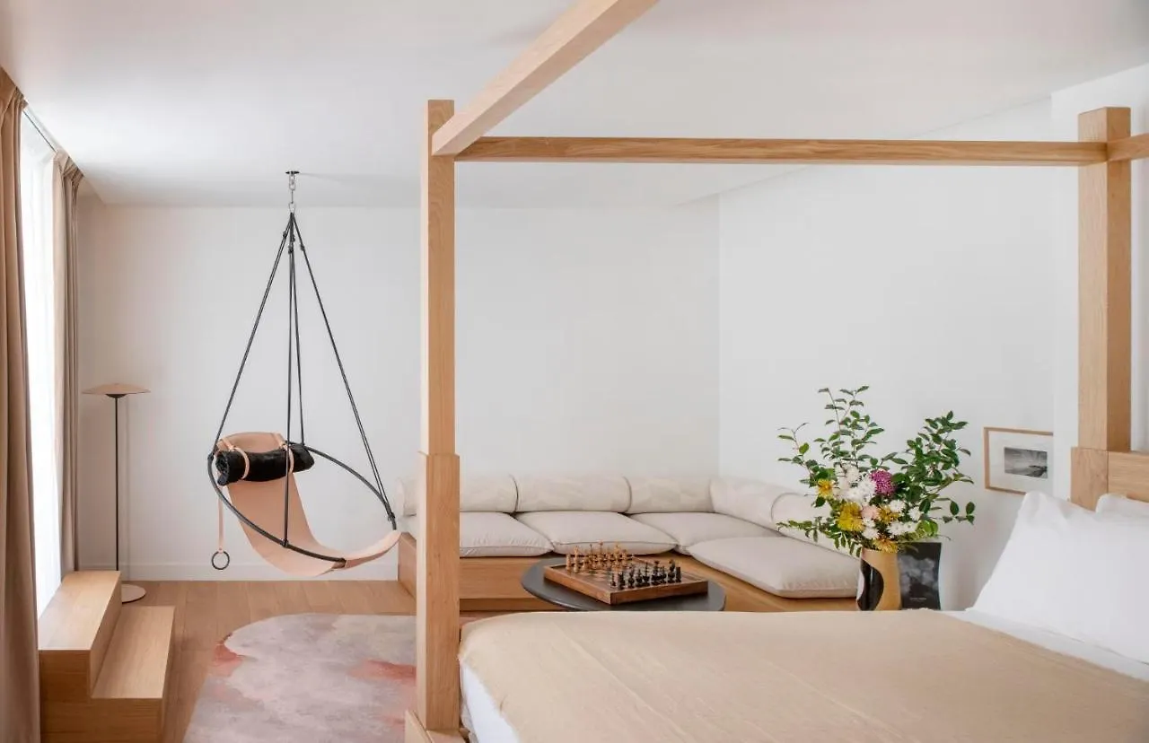 Nuage Hotell Paris 4*,